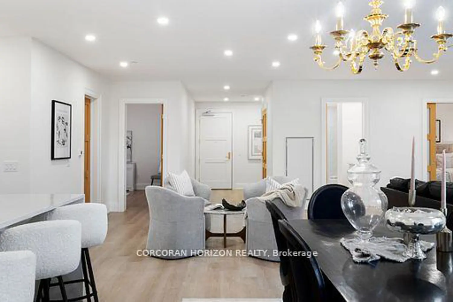 6523 Wellington 7 Road 109 photo 2
