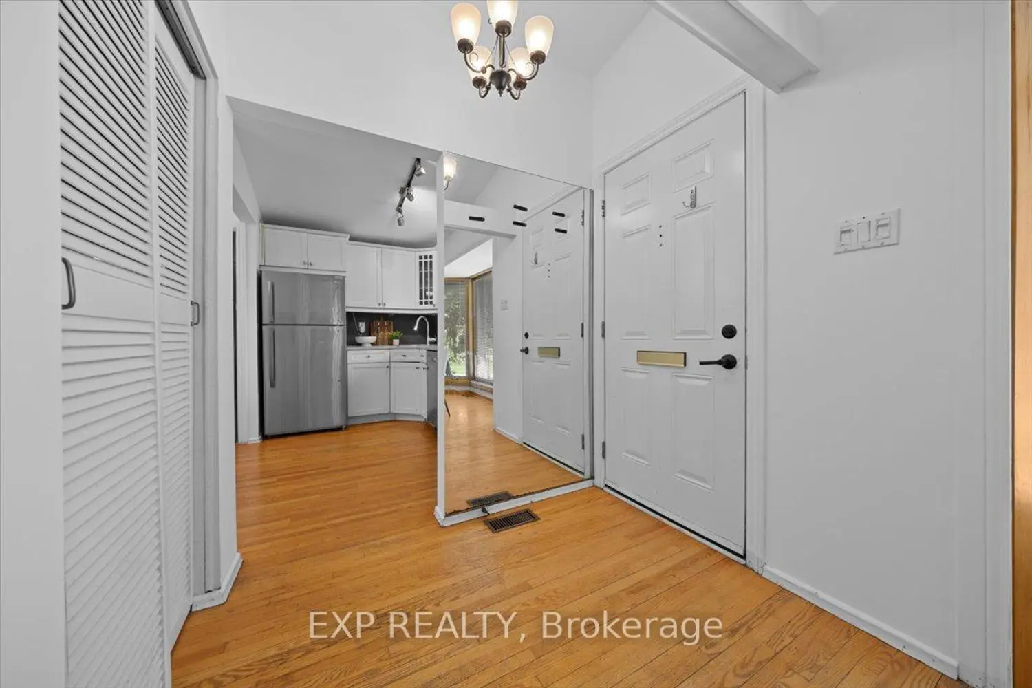 2335 Harding Road photo 2