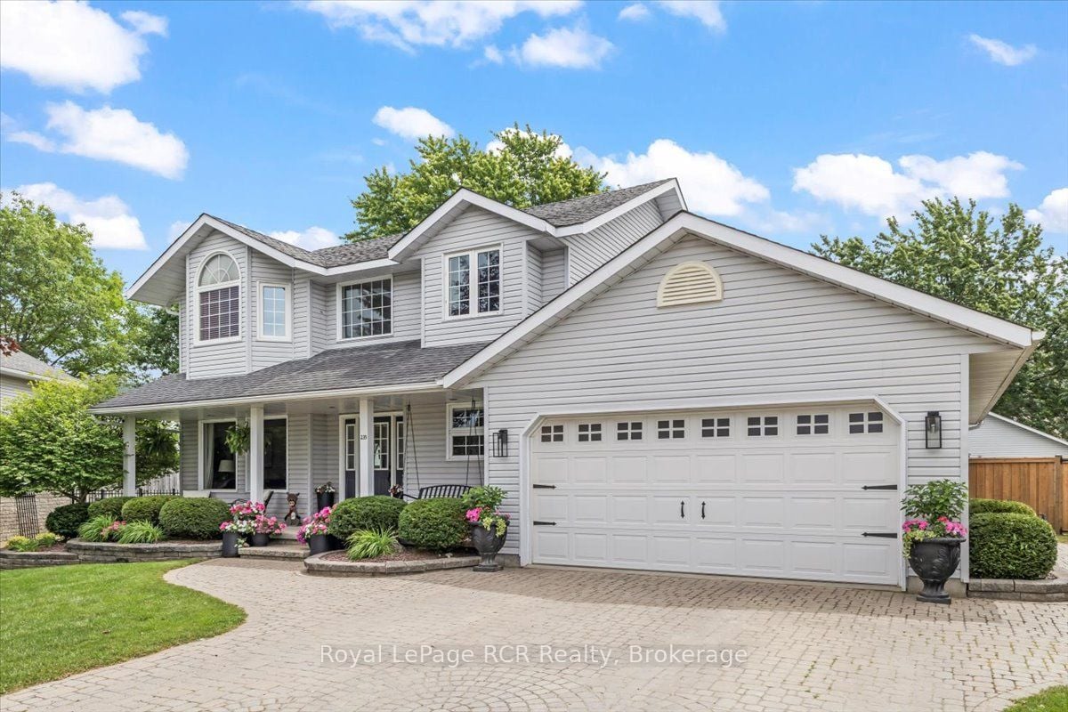 235 4th Street Crescent, Hanover, ON, N4N 3S2
