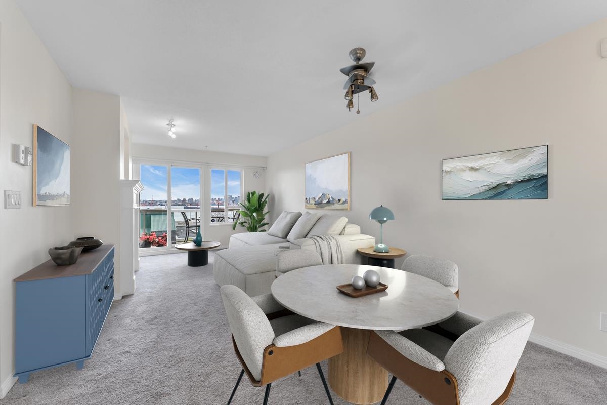 208-333 1st Street E, North Vancouver, BC, V7L 4W9