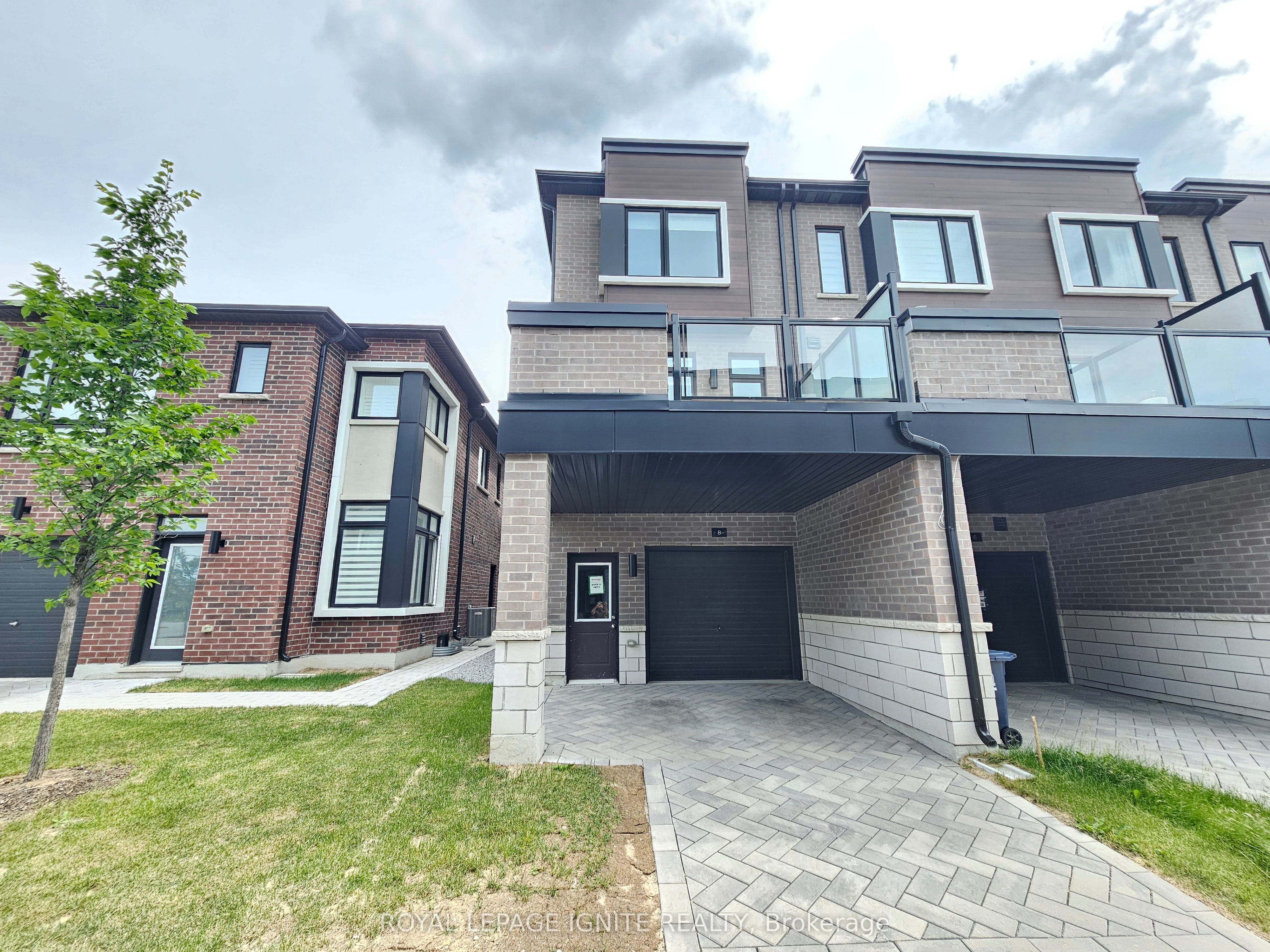 8 Liam Foudy Court, Toronto, ON, M1P 0G3