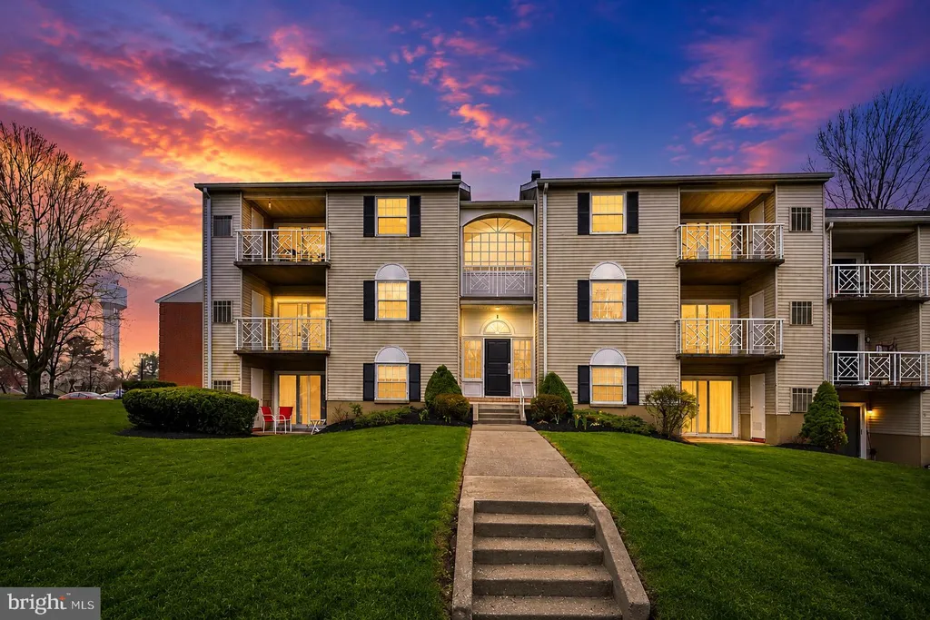 1 Elphin Court Unit 301, Lutherville Timonium, MD 21093