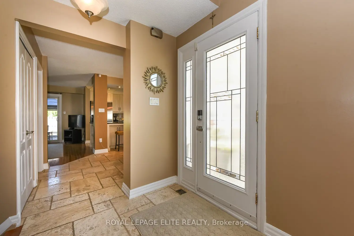 67 Elmbrook Crescent