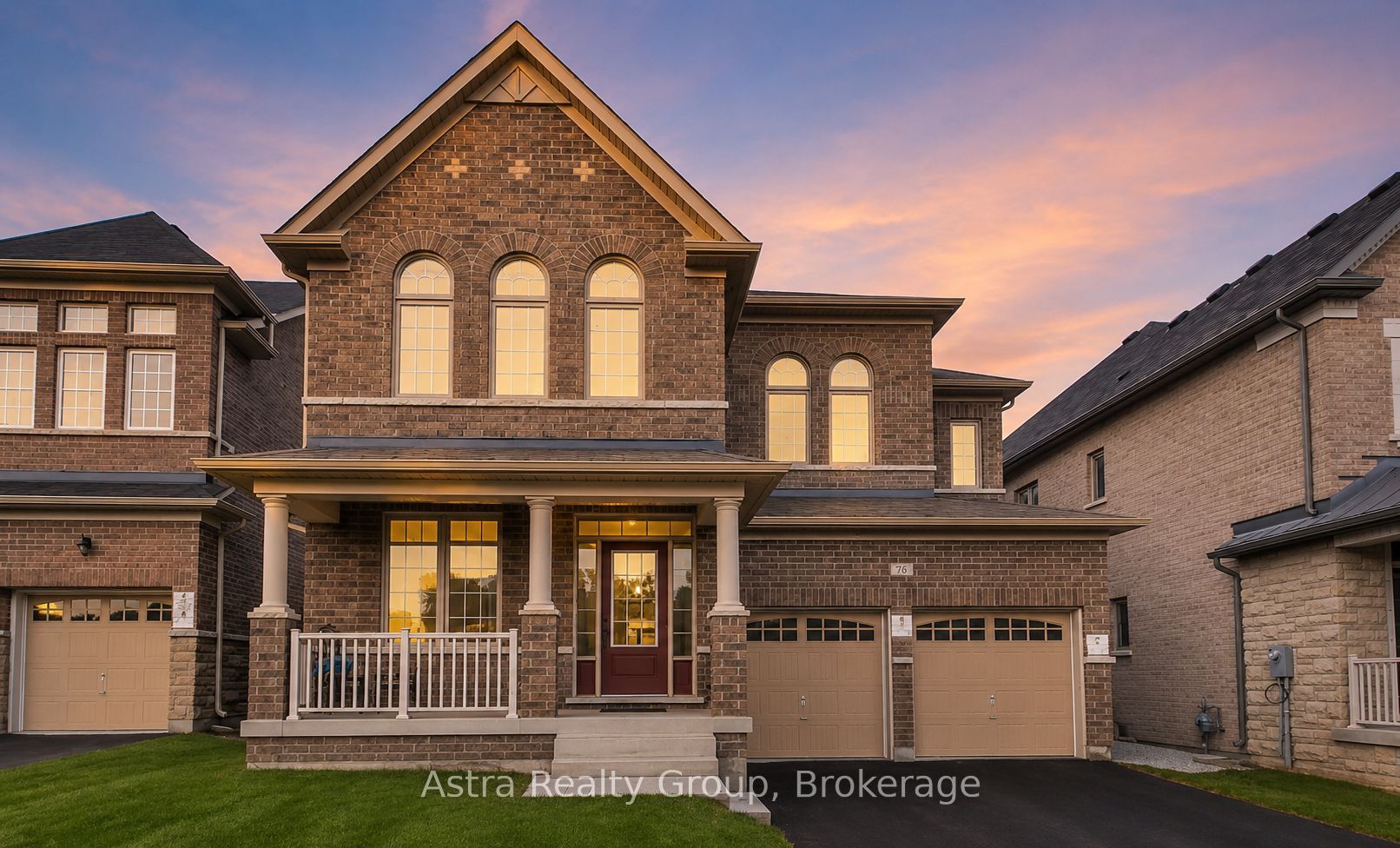 596 Mactier Drive, Vaughan, ON, L4H 4T9