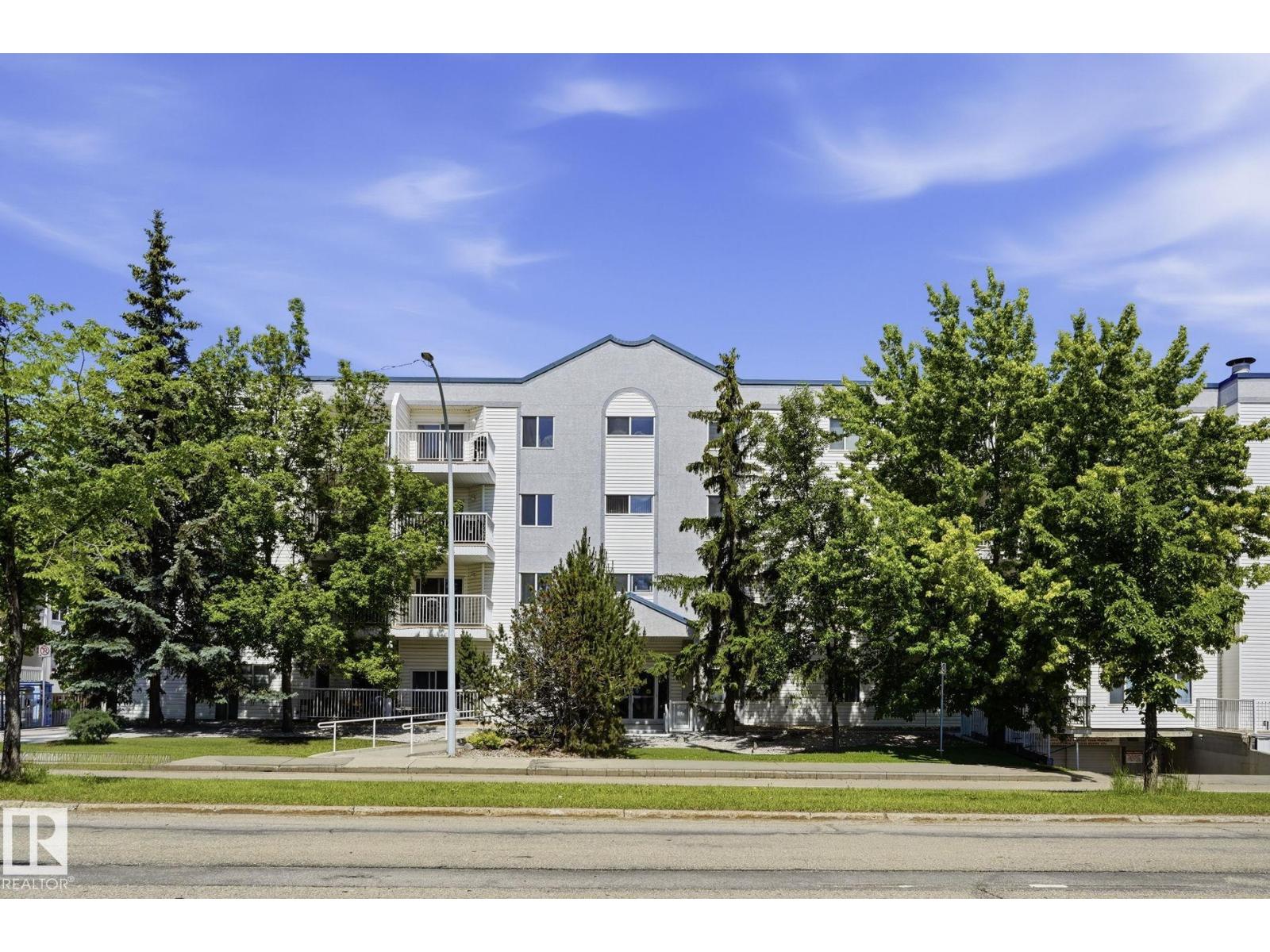 105-11446 40 Avenue NW, Edmonton, AB, T6J0R5