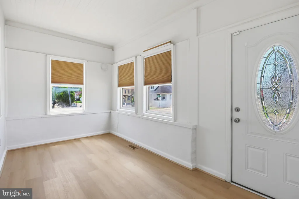 113 Margaret Avenue, Baltimore, MD 21221 photo 2