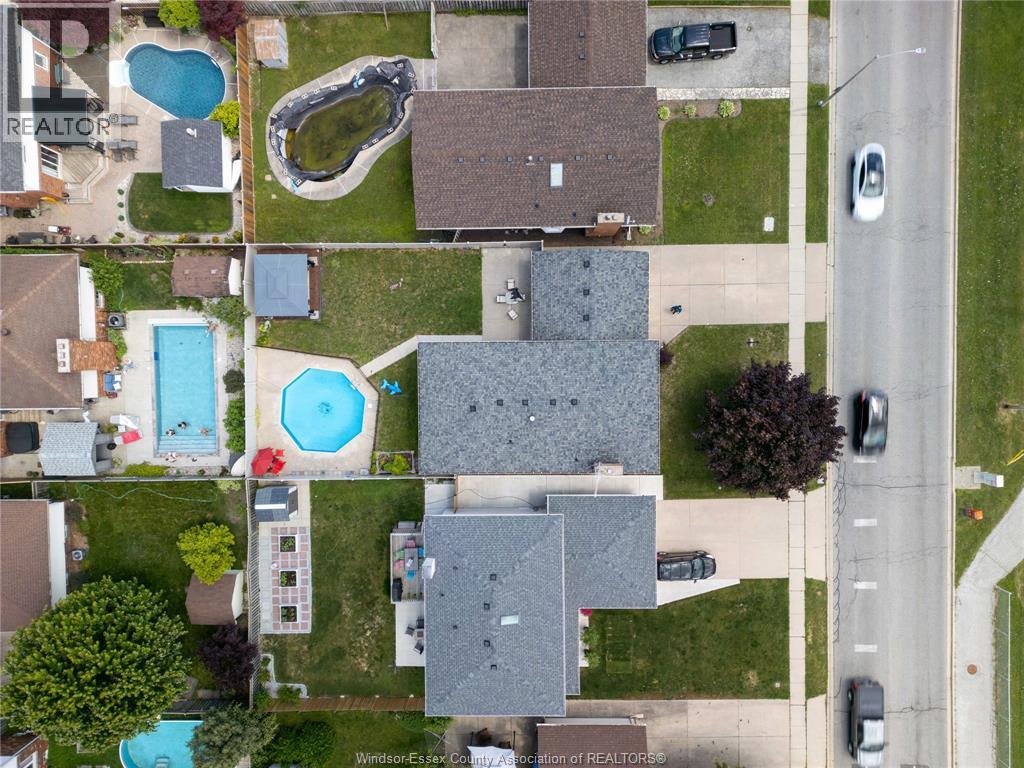 12184 Mcnorton , Tecumseh, ON, N8N3Z6 photo 5