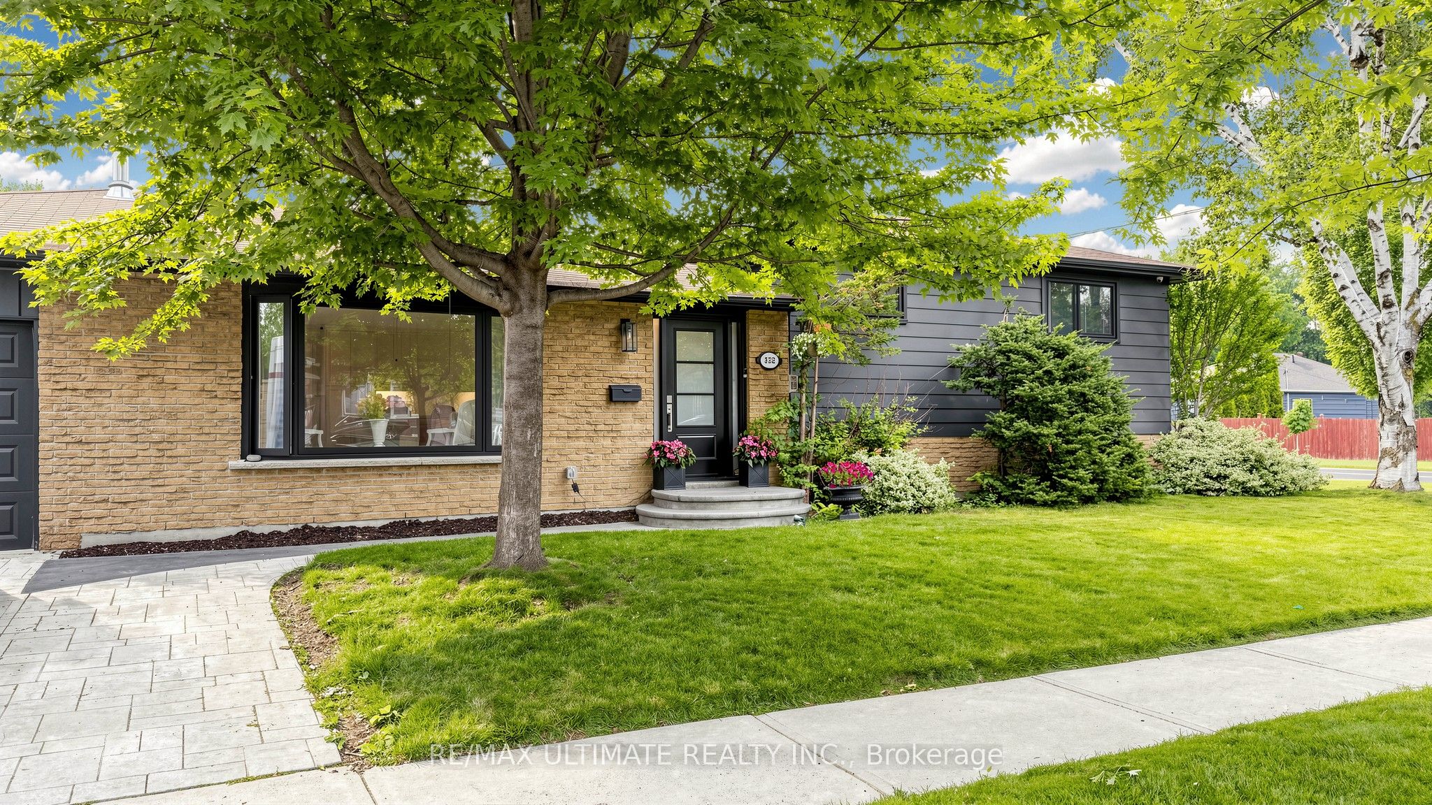 112 Coronation Drive, Toronto, ON, M1E 2H4