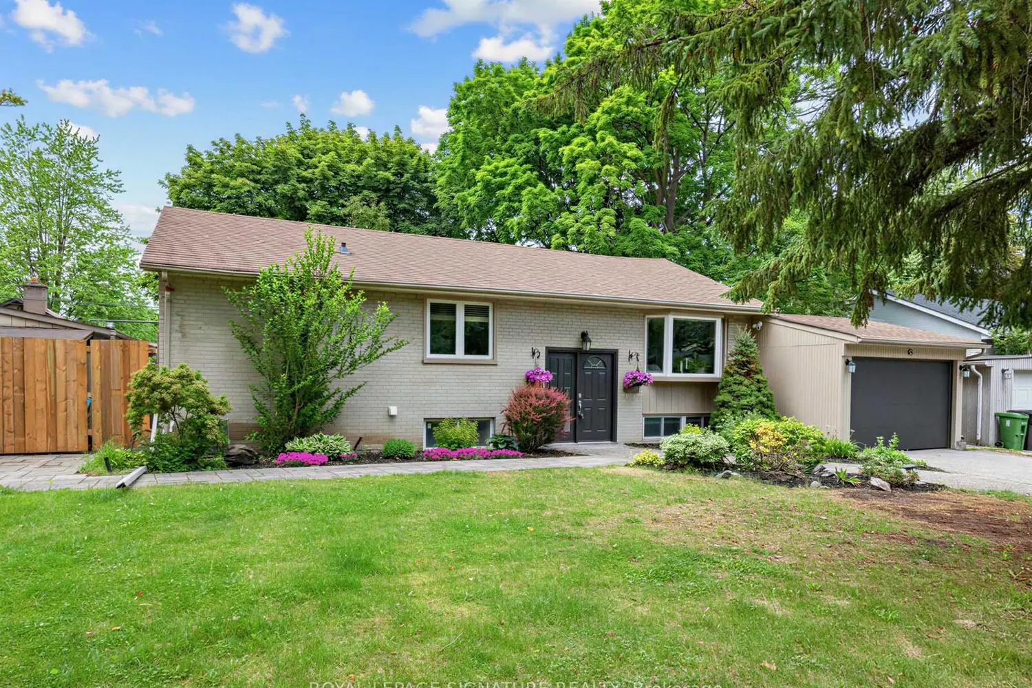 83 Berkinshaw Crescent