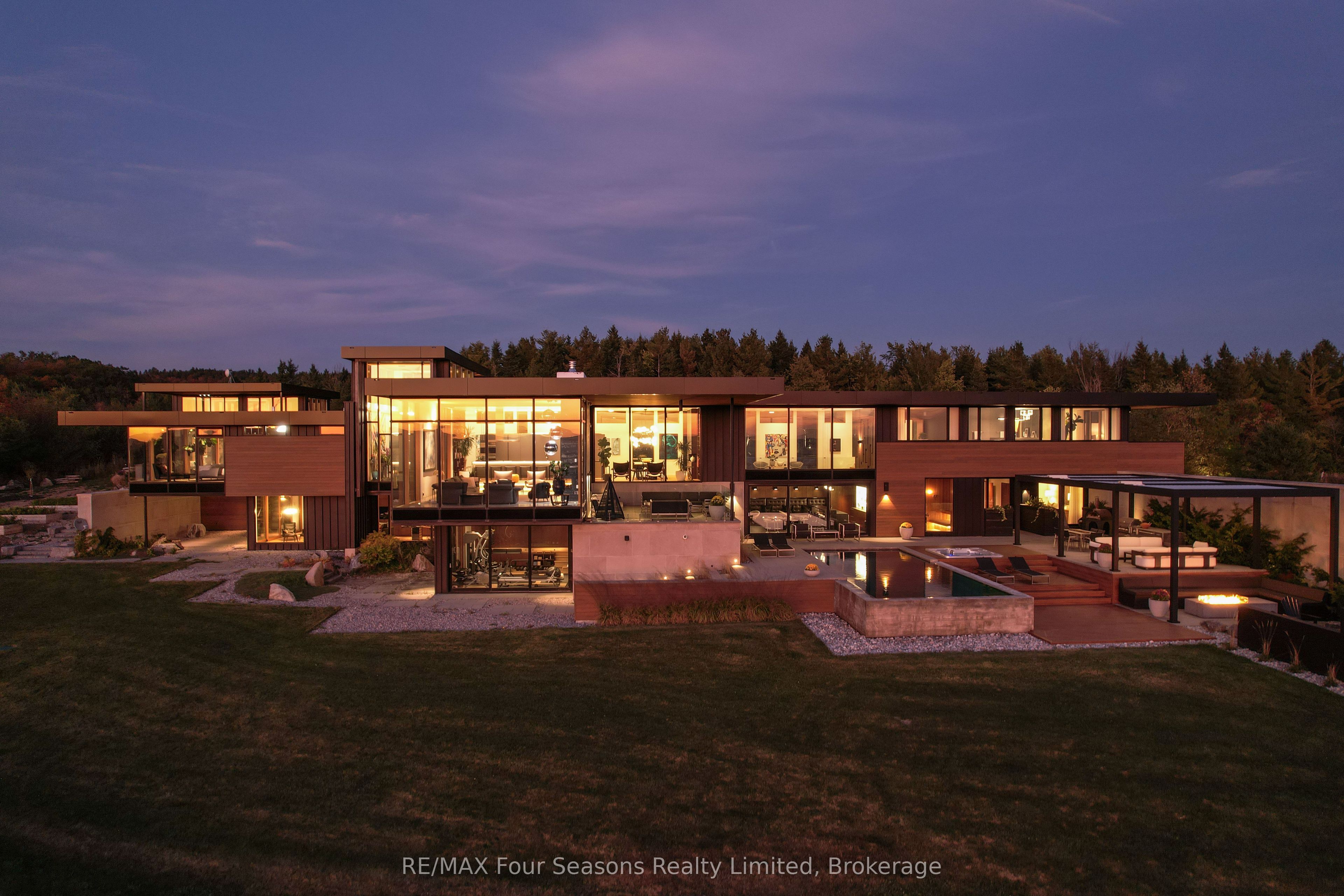 728529 21st Side Road, Blue Mountains, ON, N0H 1J0
