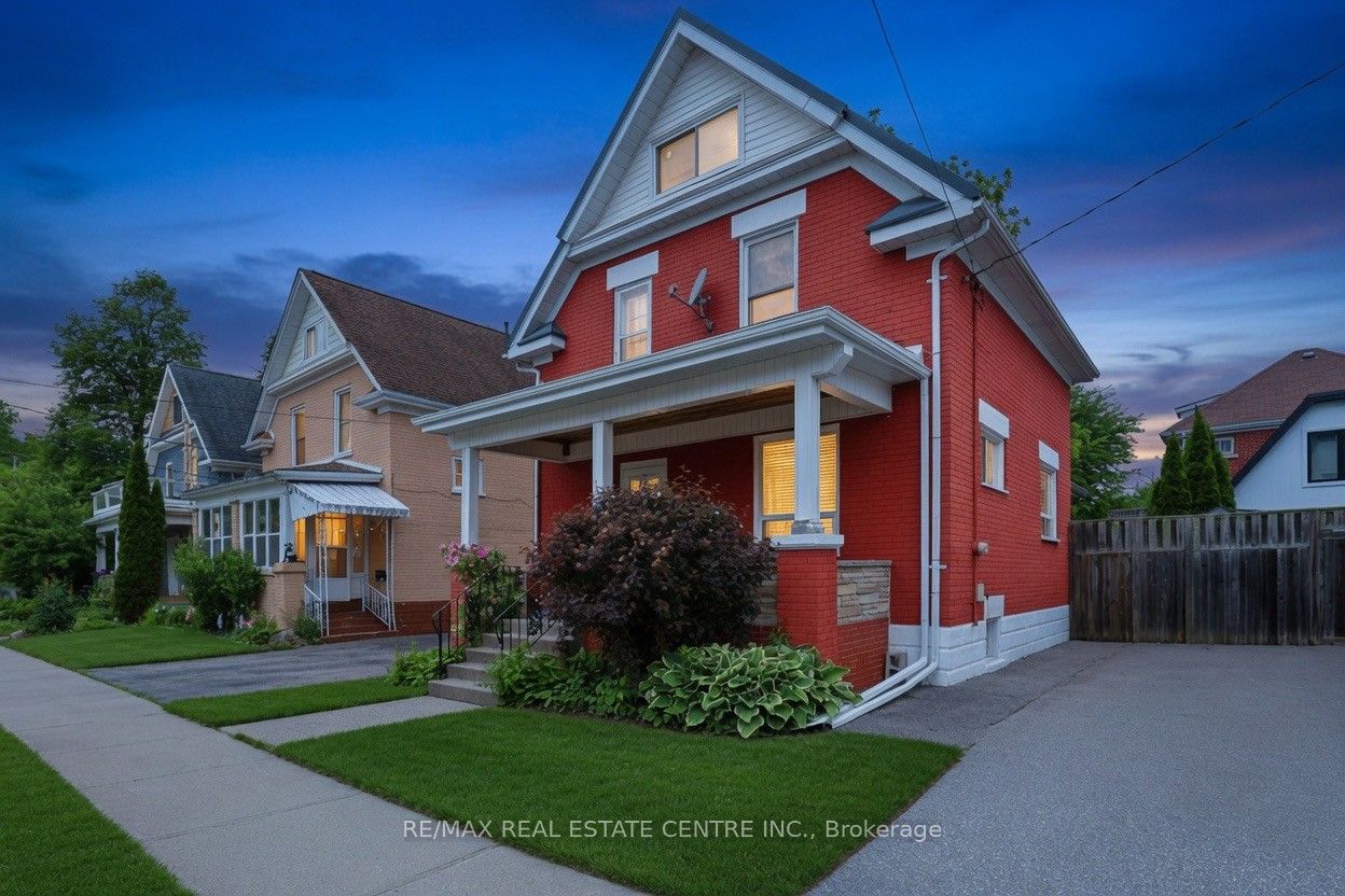 140 Peter Street, Kitchener, ON, N2G 3K5