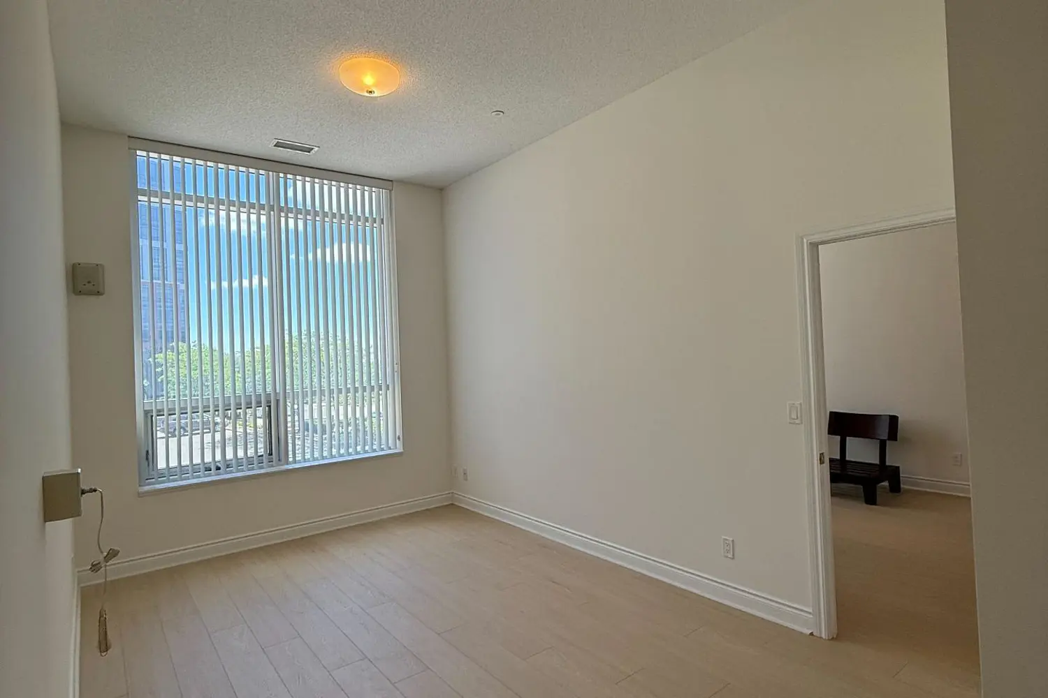 11211 Yonge Street 283 photo 4