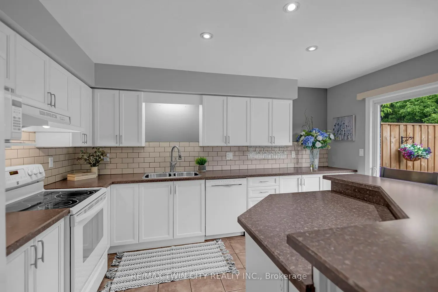 34 Maich Crescent photo 3