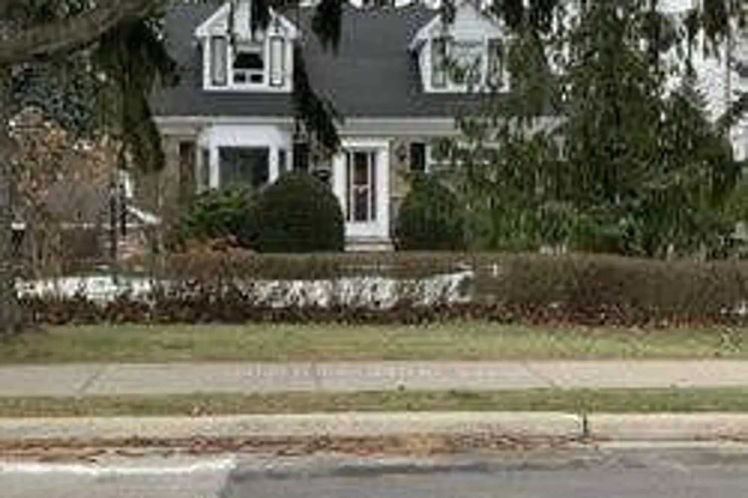 16 Anson Avenue photo 2