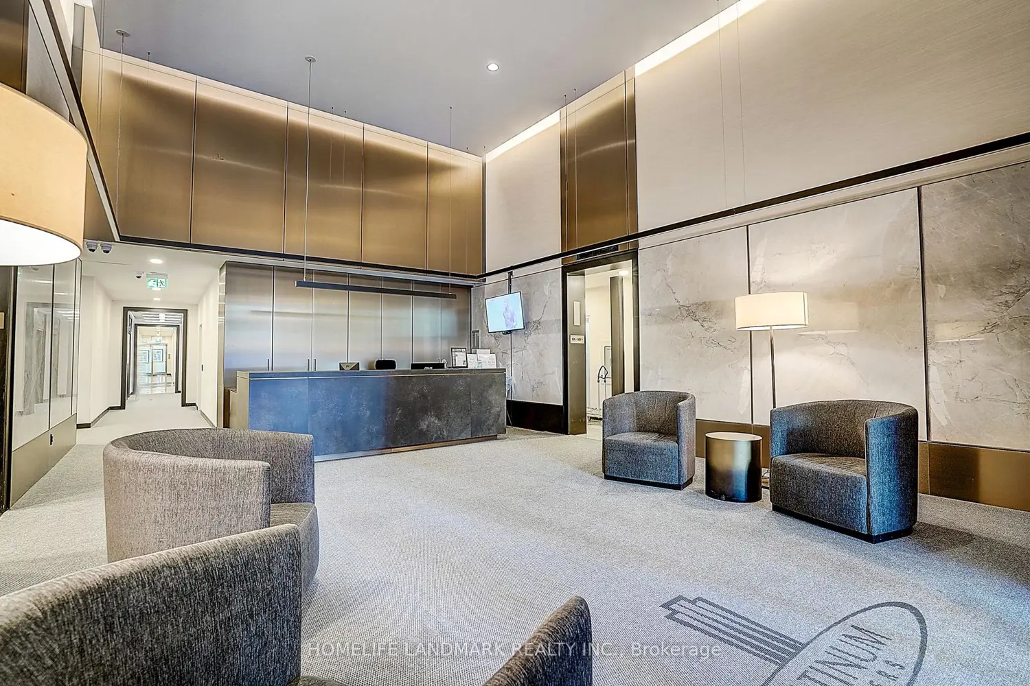 23 Hollywood Avenue 1107 photo 3