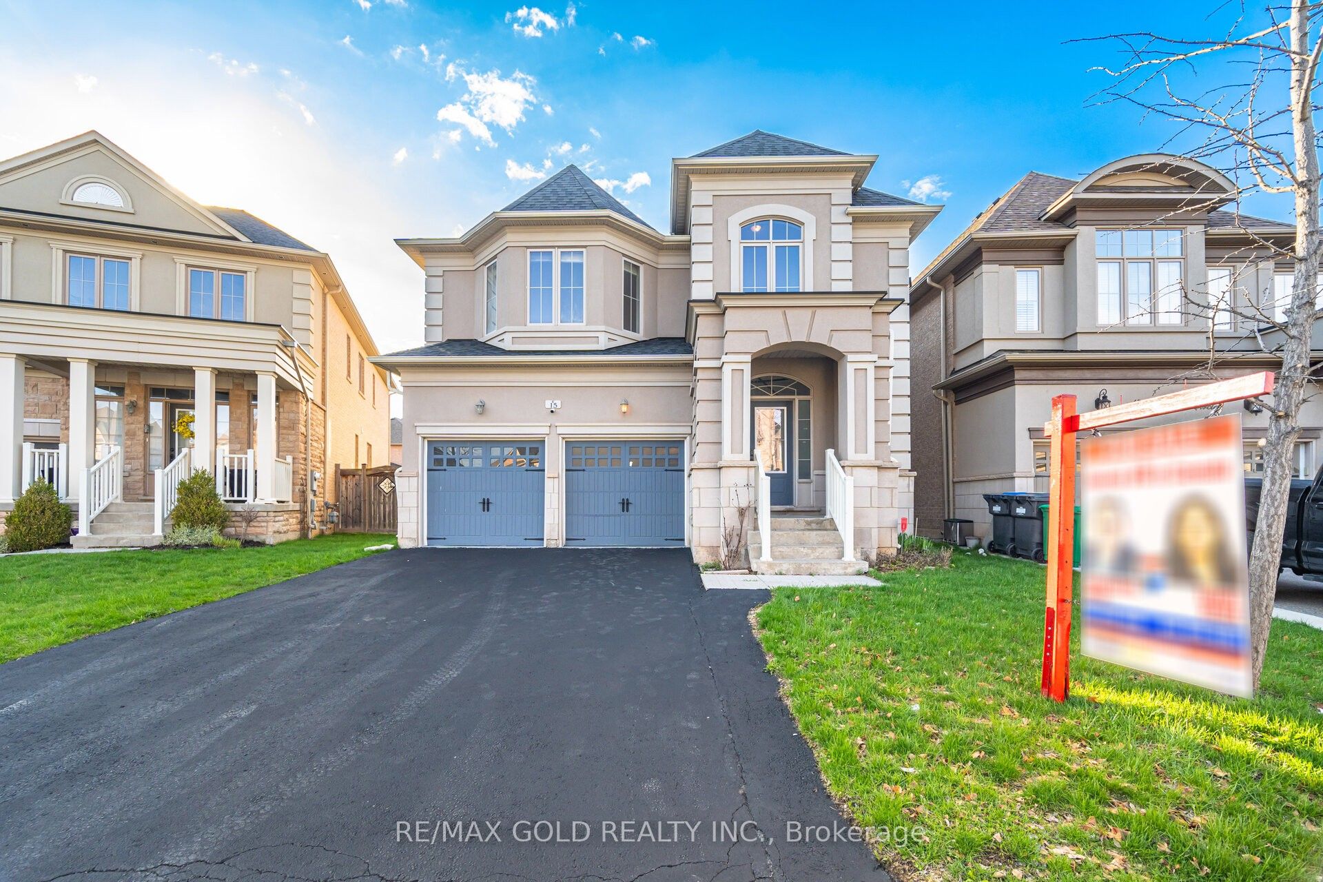 15 Junetown Circle, Brampton, ON, L6X 0X7