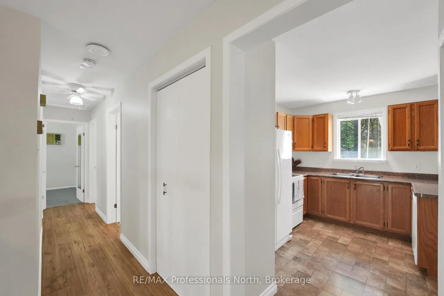 52 South Water Street photo 4