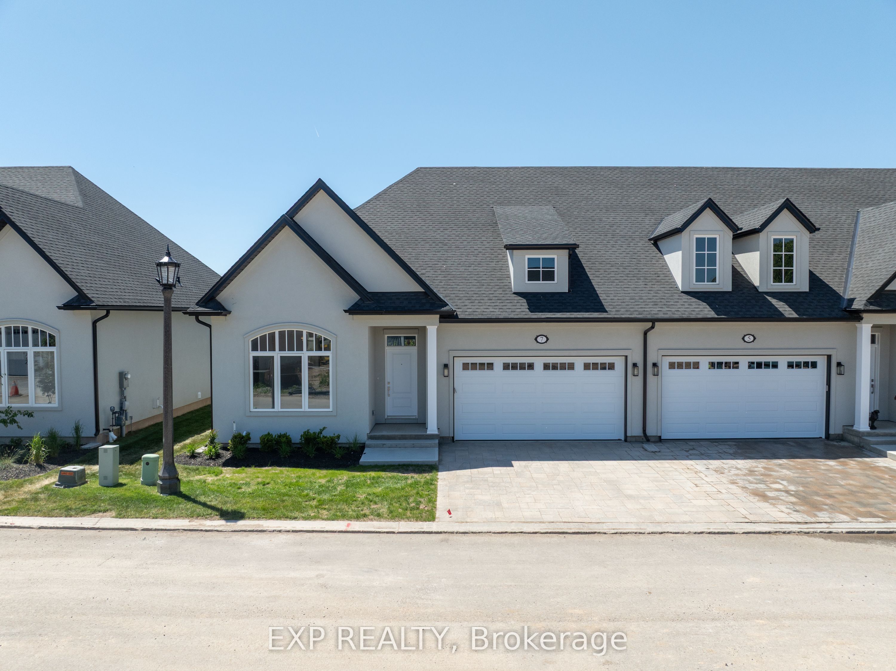 10 Butternut Crescent, Fort Erie, ON, L0S 1N0