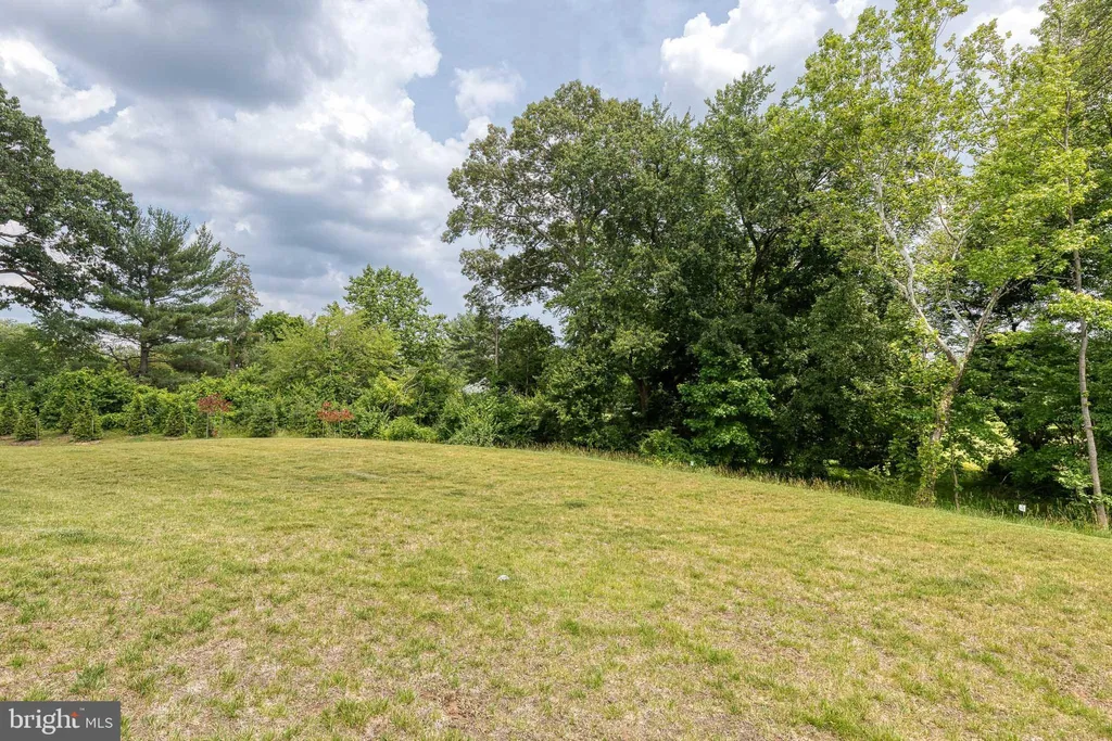 5701 Charlies Way St, White Marsh, MD 21162