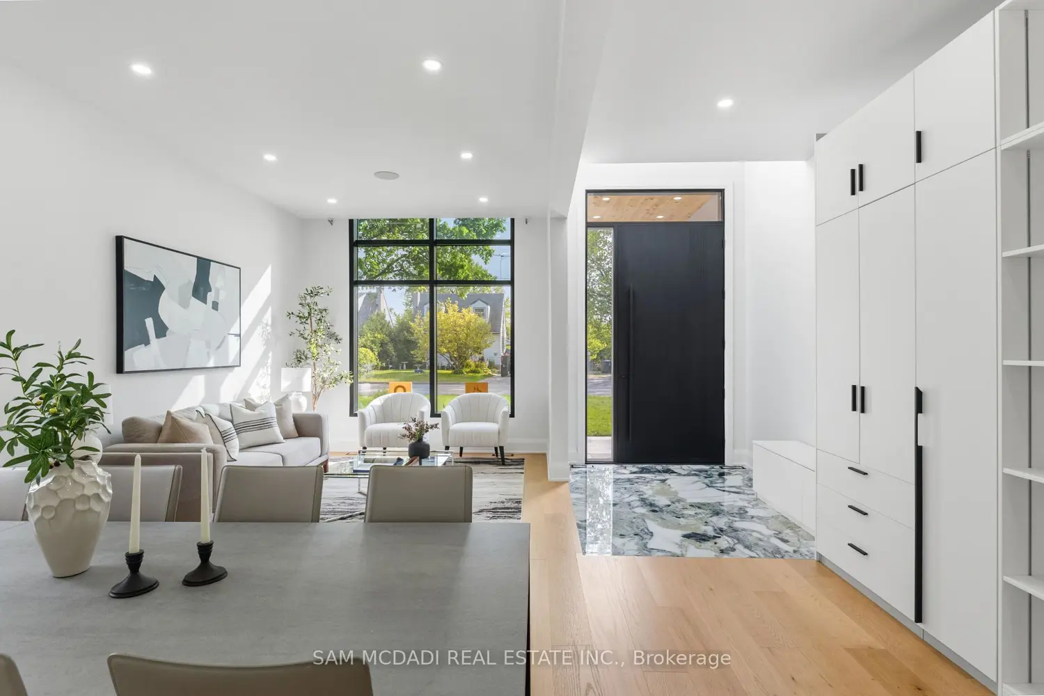 9 Earl Street photo 3