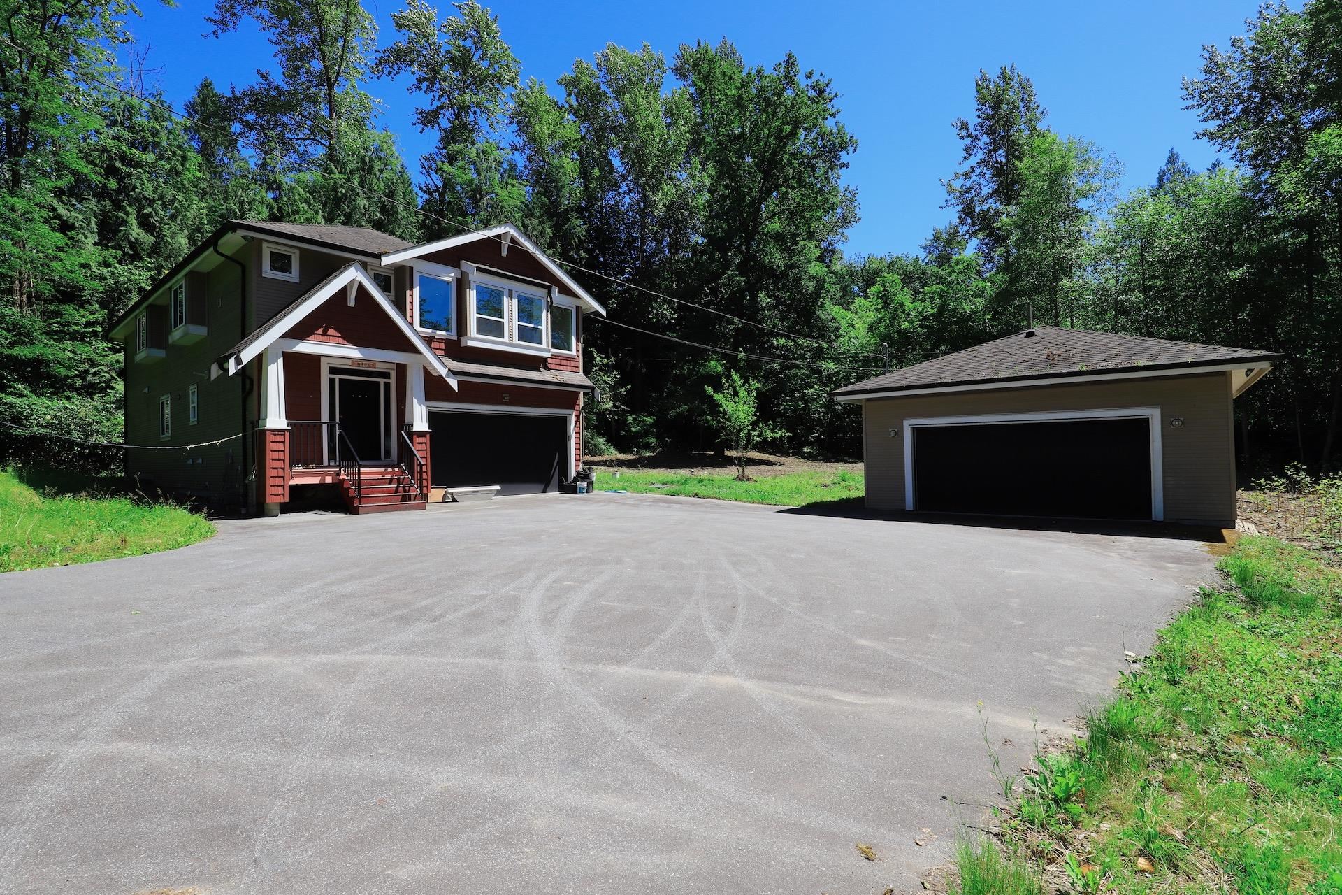 25982 Dewdney Trunk Road, Maple Ridge, BC, V4R 1Y4