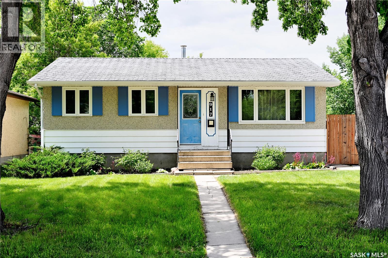 917 Macklem Drive, Saskatoon, SK, S7L4R7