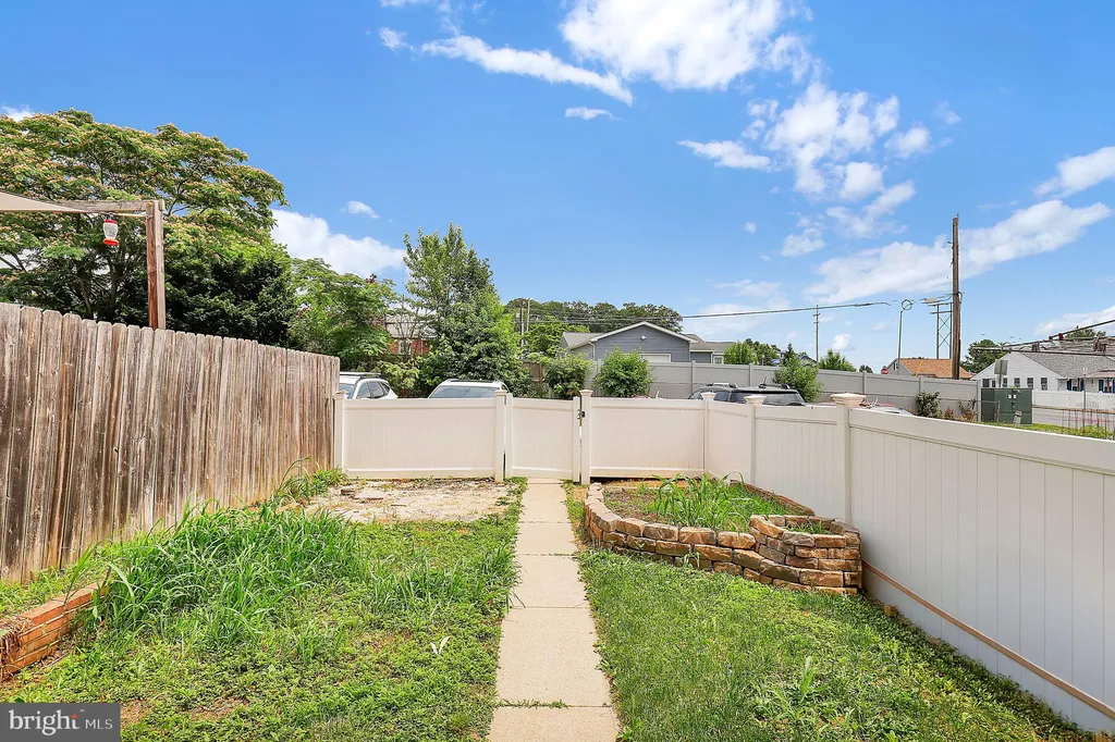 104 Catoctin Avenue, Thurmont, MD 21788