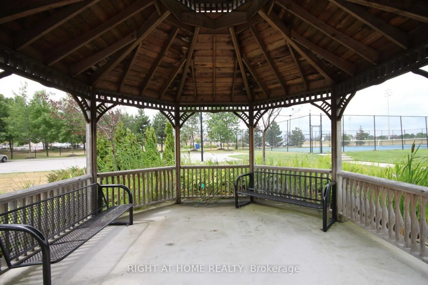 2545 Erin Centre Boulevard 1211