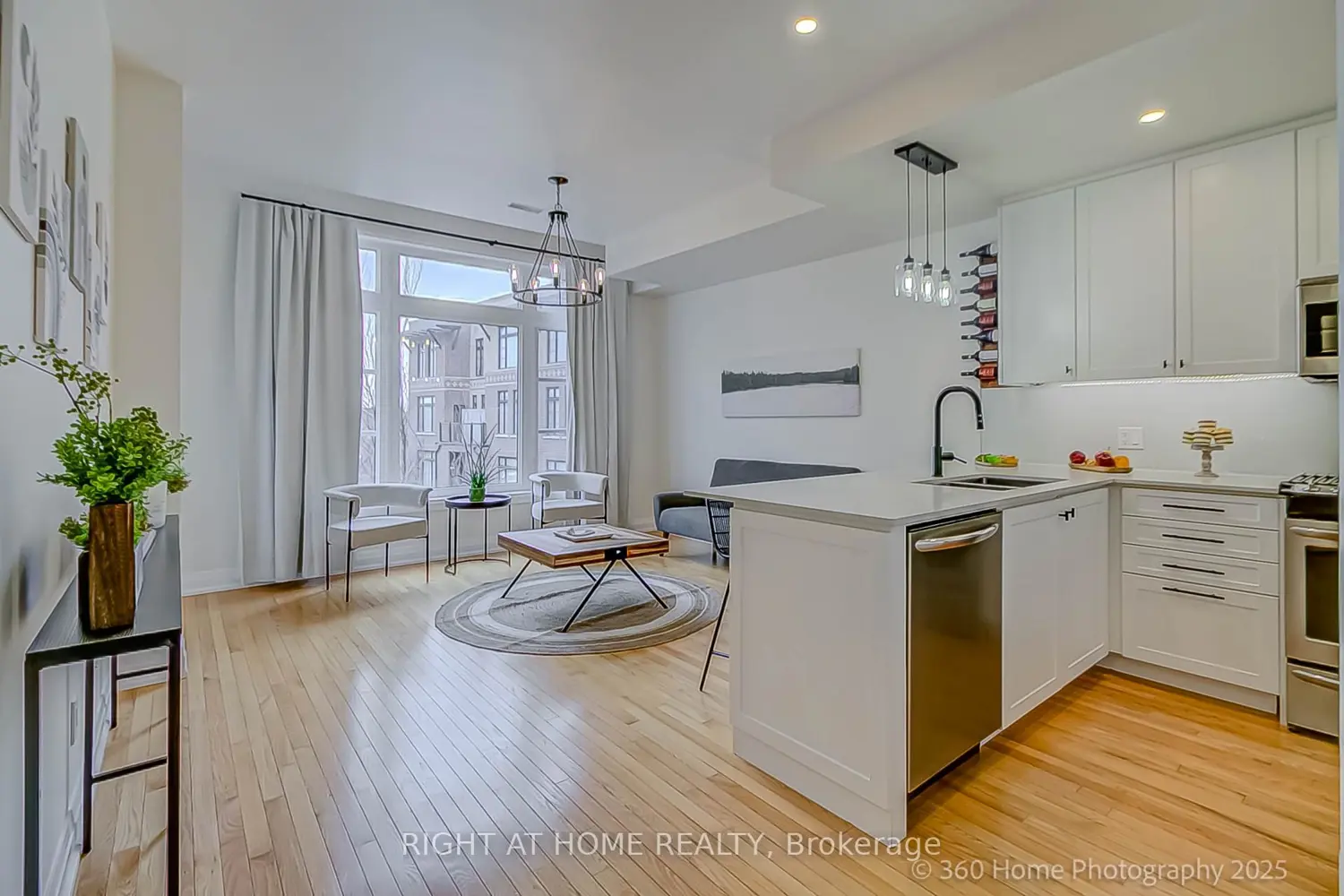 8169 Kipling Avenue 31 photo 2