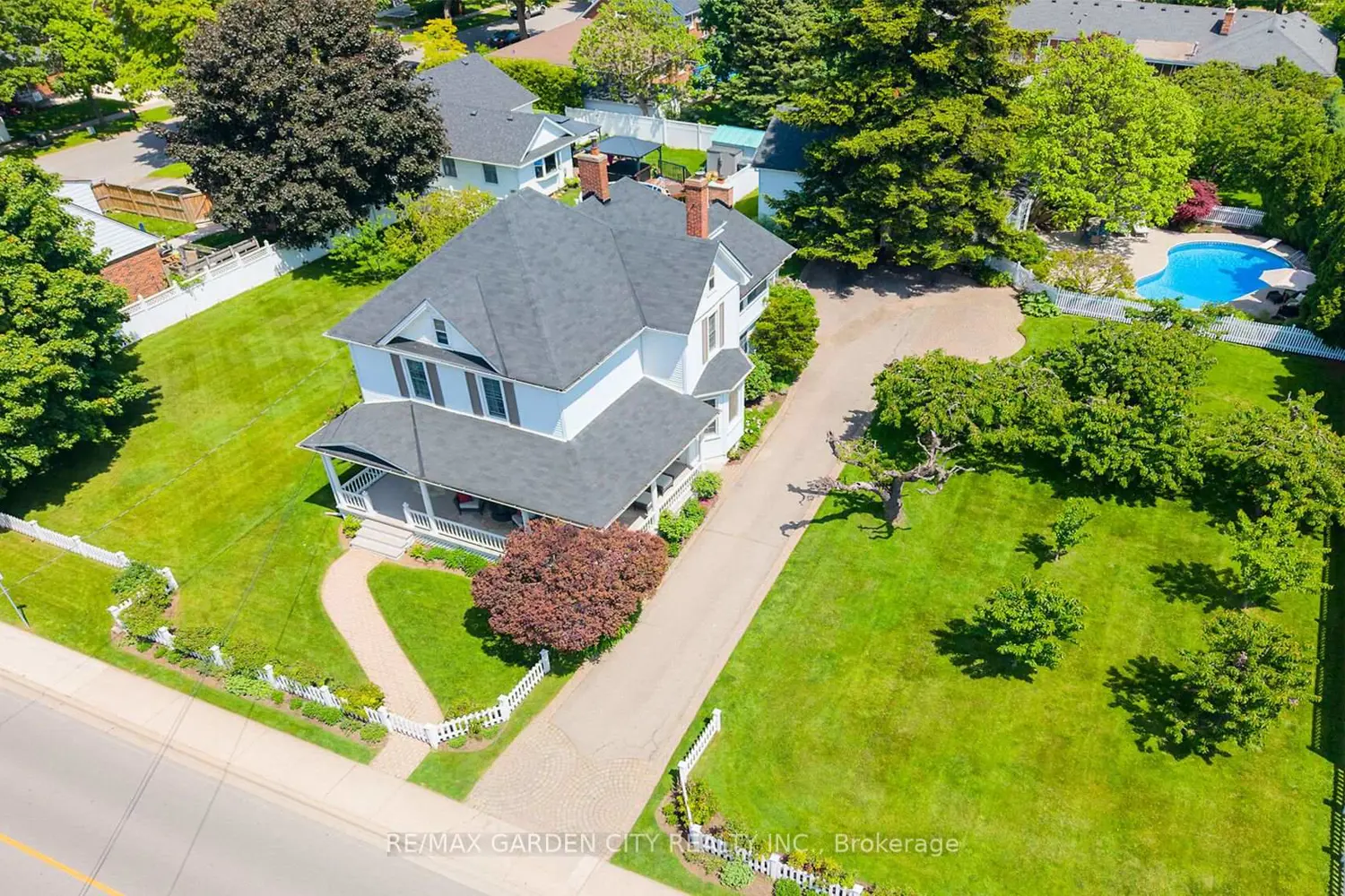 24-26 Maple Avenue