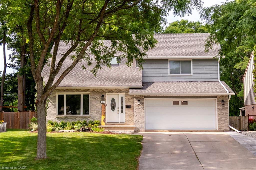 15 Mcleod Court, Kitchener, ON, N2R 1A9