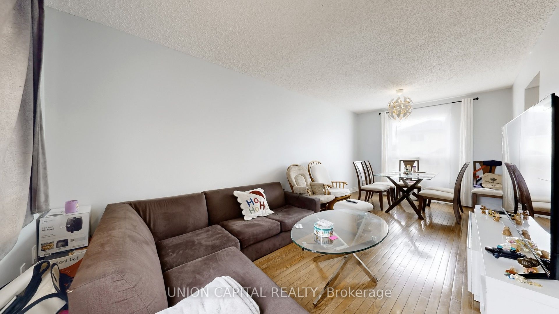 142 Wright Crescent, Ajax, ON, L1S 6X6 photo 3