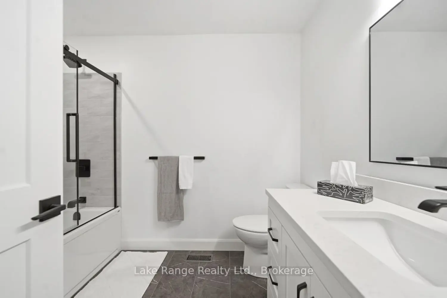23 Parker Dr Drive photo 3