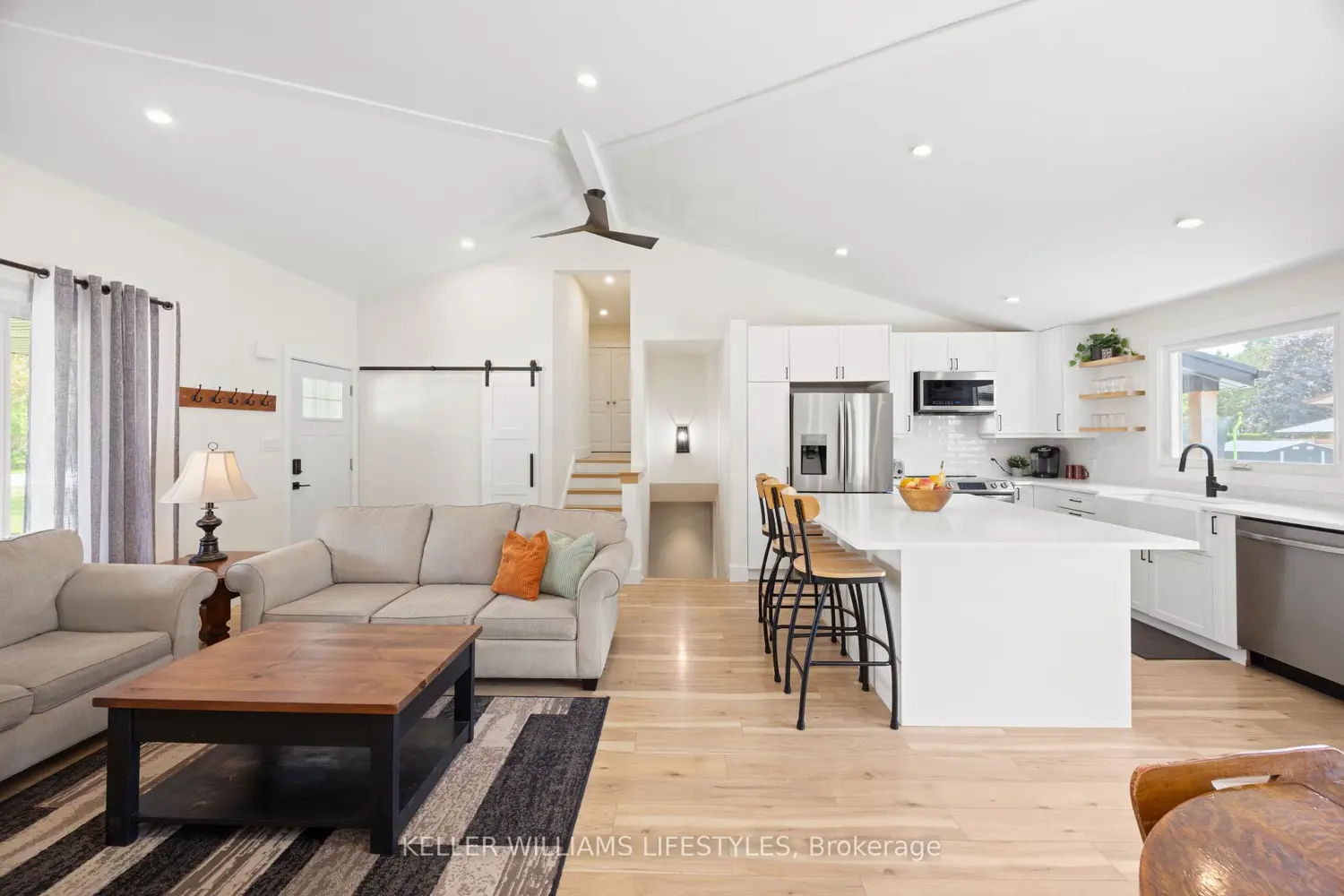 167 Mcleod Street photo 5