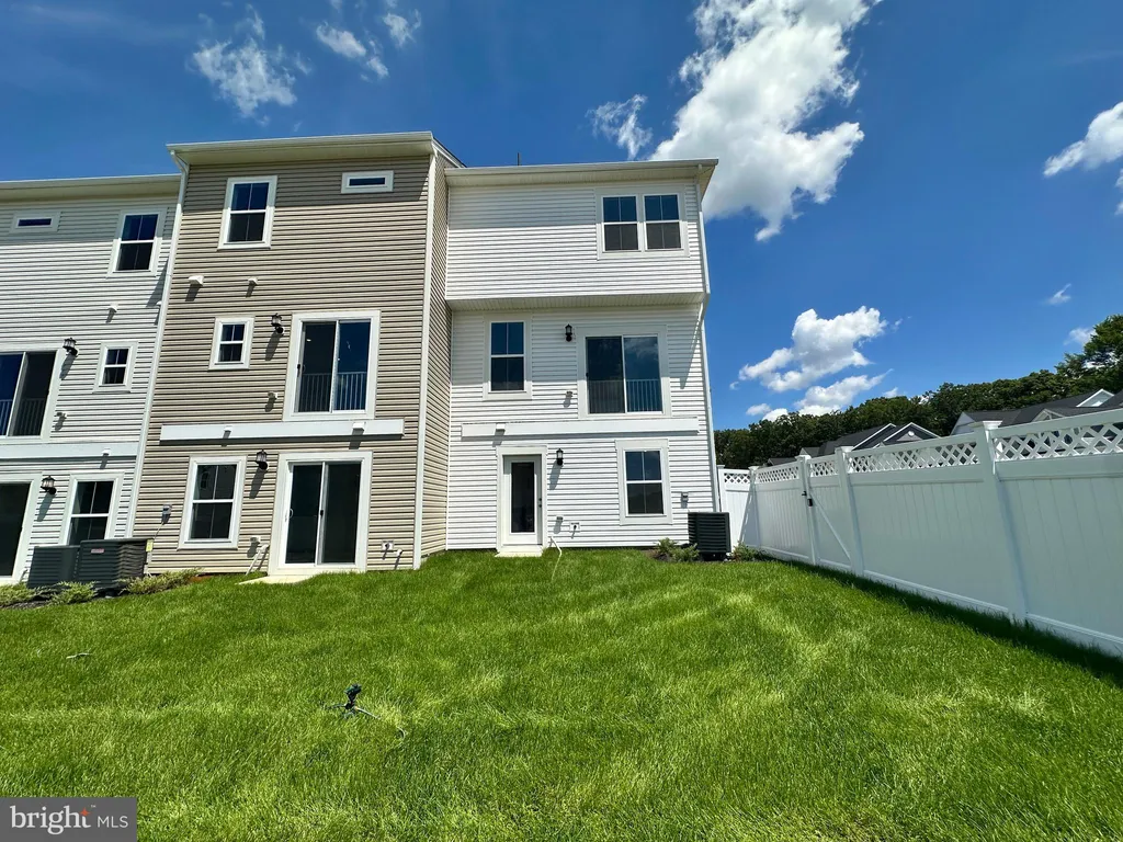 10538 Cobbler Place, White Plains, MD 20695