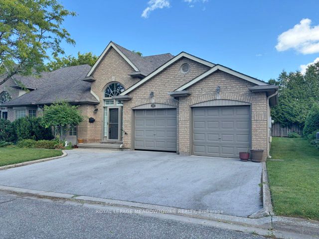 7-26 Red Haven Drive, Grimsby, ON, L3M 5K2