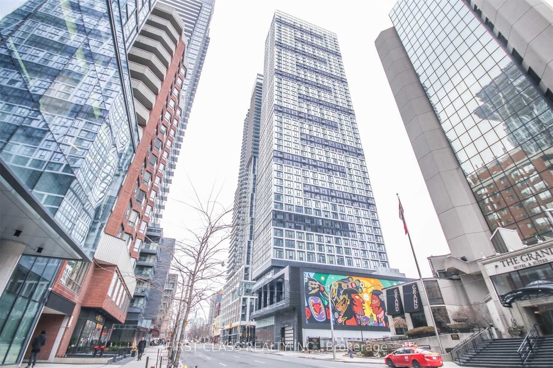 1002-181 Dundas Street E, Toronto, ON, M5A 0N5