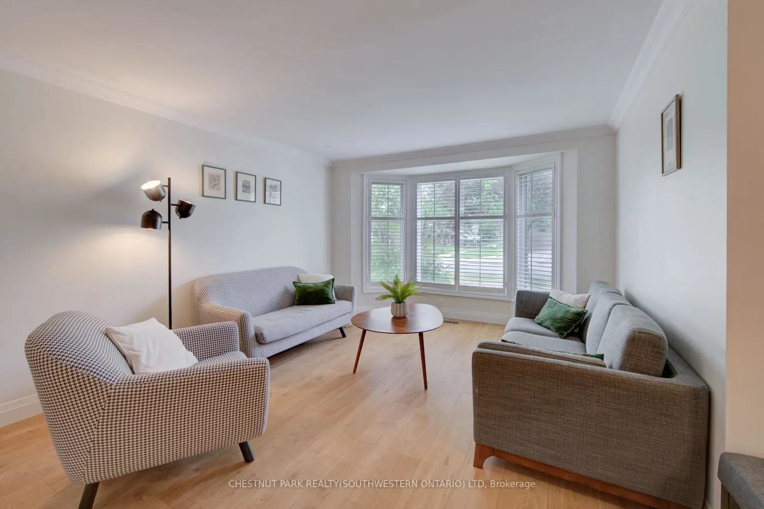363 Morrison Road photo 3