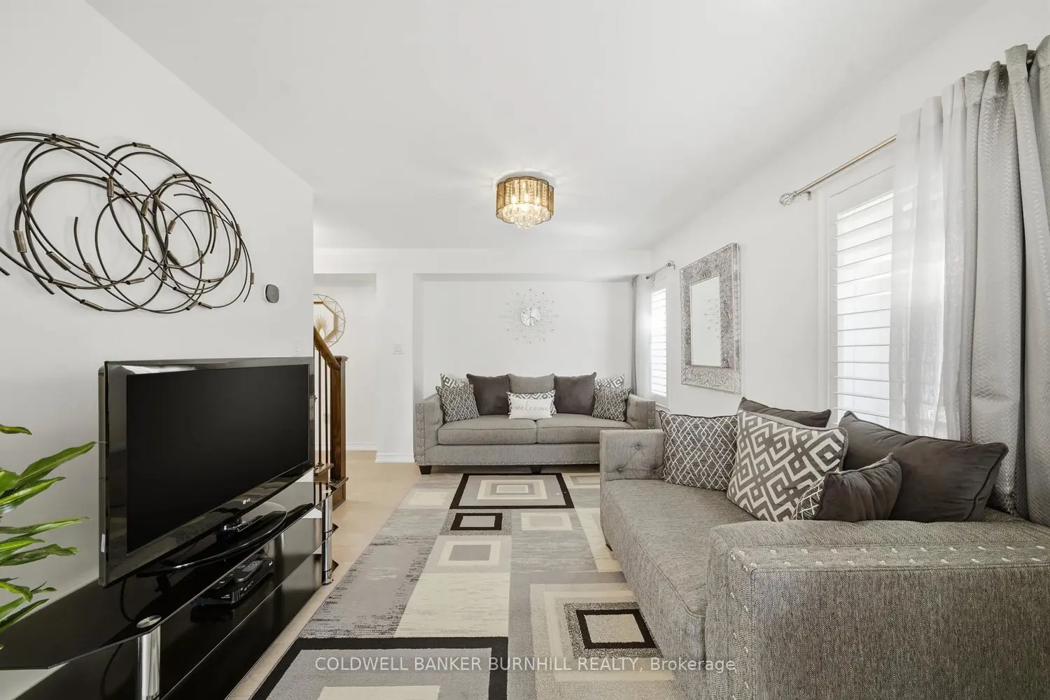 1222 Rose Way 11 photo 5