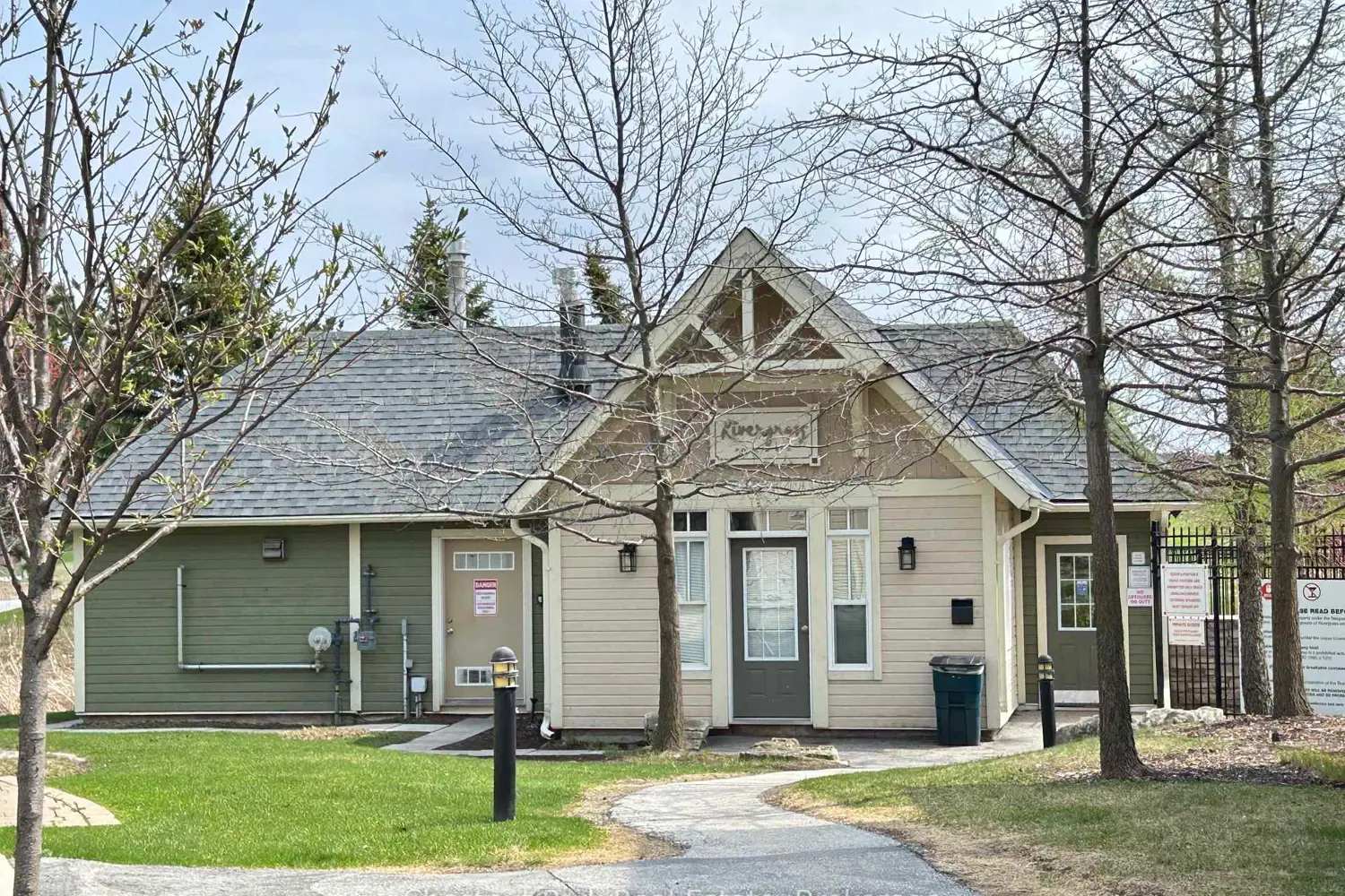 125 Fairway Court 222