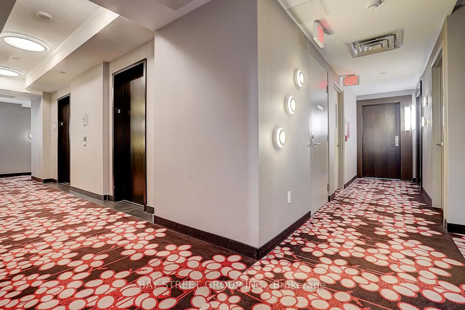 88 Sheppard Avenue 308 photo 3