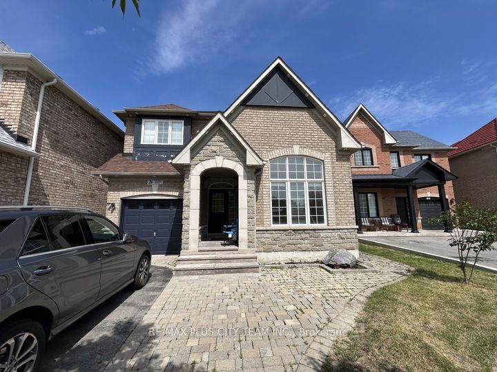 59 Trish Drive, Richmond Hill, ON, L4E 5C4