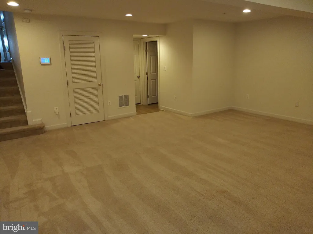 7232 Fair Oak Drive, Hanover, MD 21076
