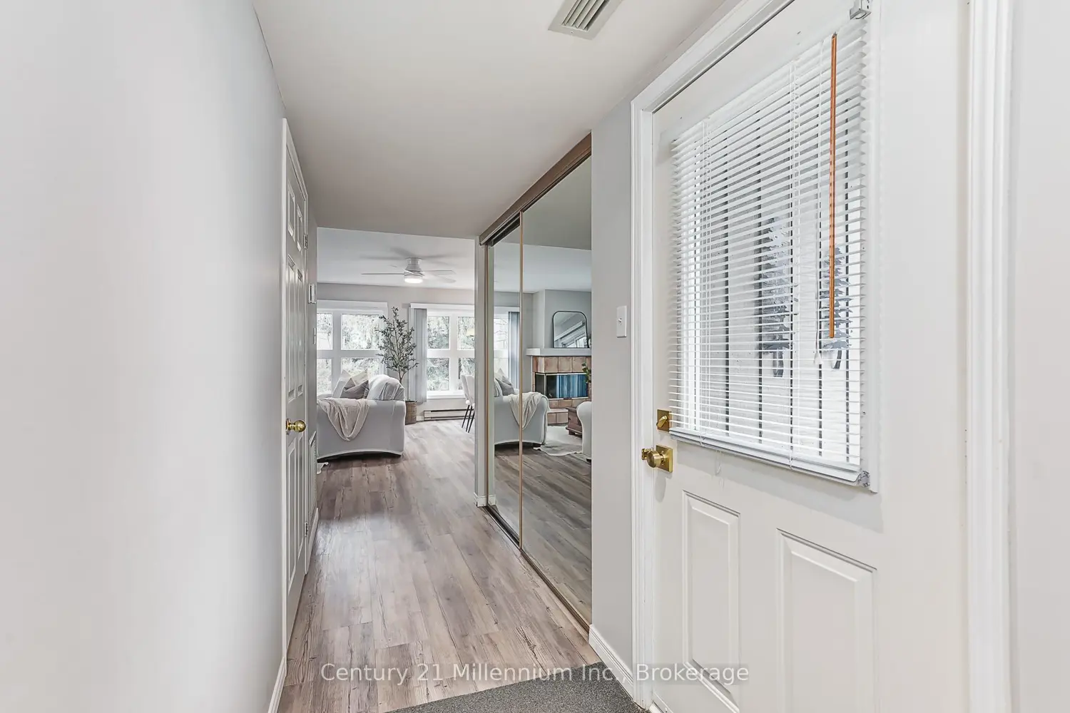 409 Mariners Way