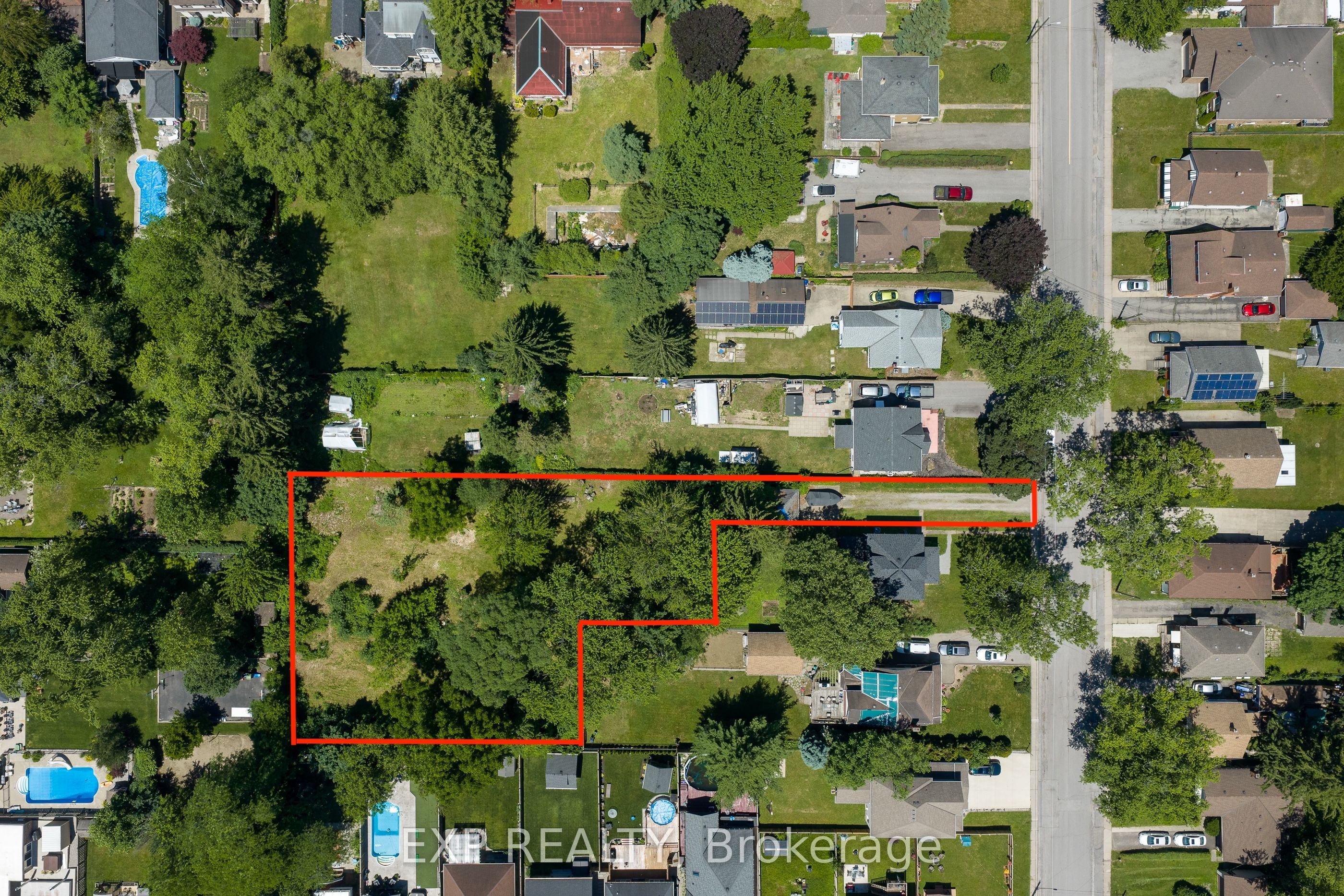6111 Carlton Avenue, Niagara Falls, ON, L2G 5J8