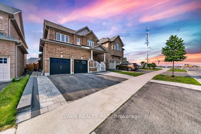 956 Greenhill Avenue, Oshawa, ON, L1K 0X9