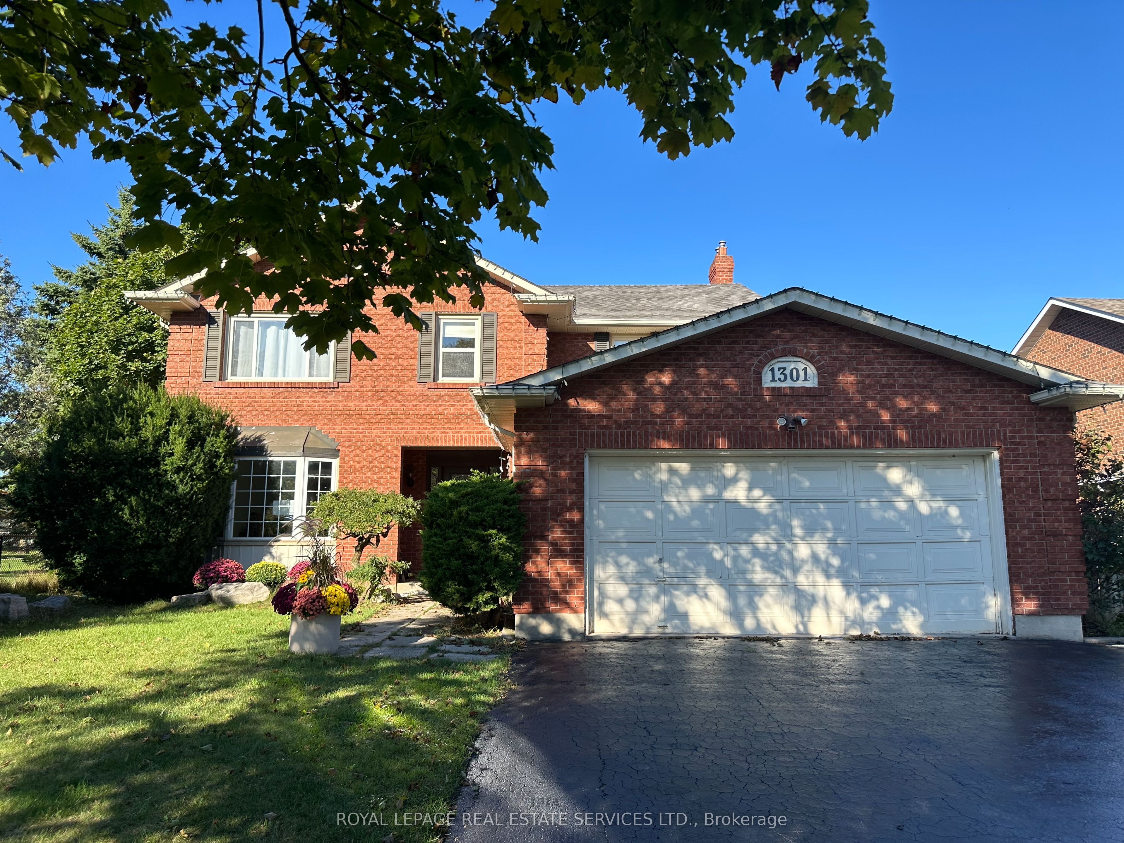 Lwr Lvl-1301 Holton Heights Drive, Oakville, ON, L6H 2G1