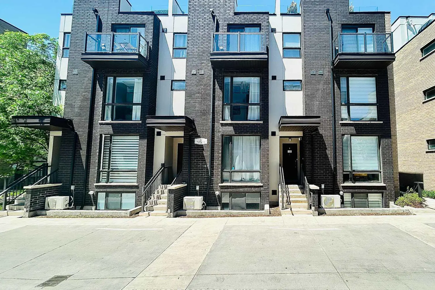 32 Fieldway Road 123