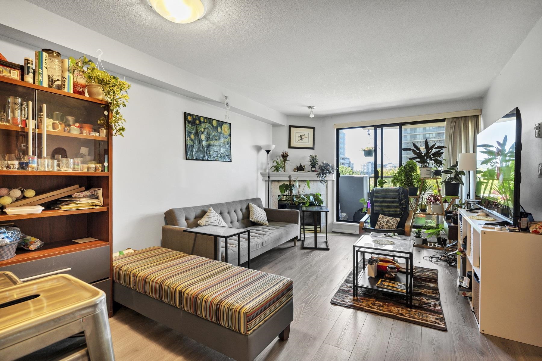 602-6611 Cooney Road, Richmond, BC, V6Y 4C5