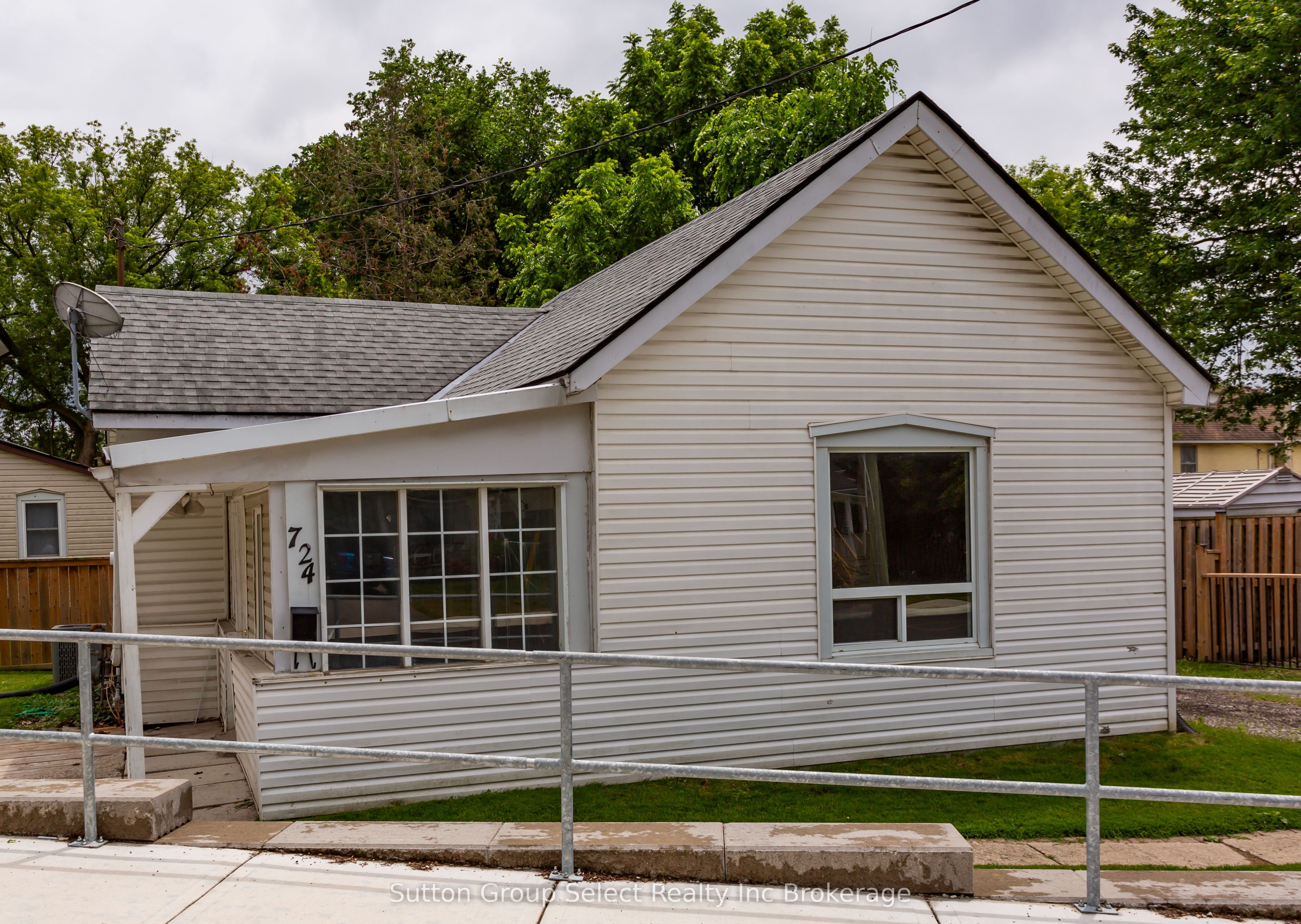 724 Rathbourne Avenue, Woodstock, ON, N4S 4L5